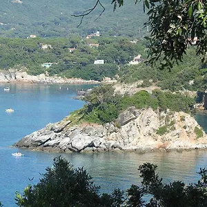 Casa Pineta , Procchio (Isola d'Elba) Italia