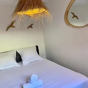 La Marina Tropézienne,100m Plage Wifi Fibre , Cogolin Francia