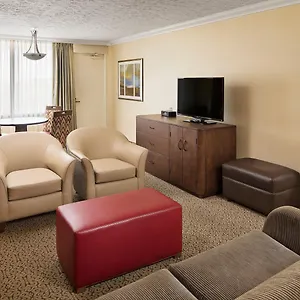 Crowne Plaza Airport Expo Ctr By Ihg Otel Louisville