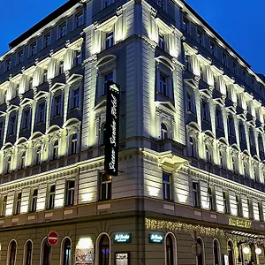 Garden Hotel Praga