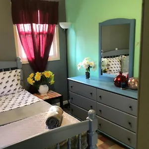Homestay Cozy Near Jfk And Close To Laguardia, New York